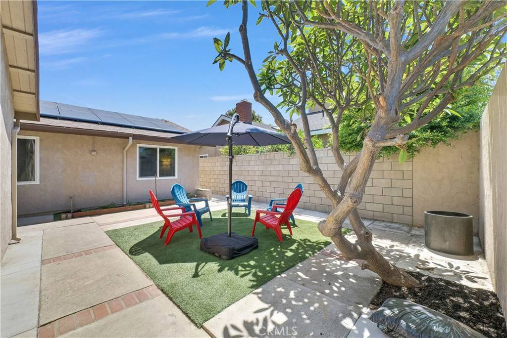 Irvine, CA 92604,5071 Doanoke AVE