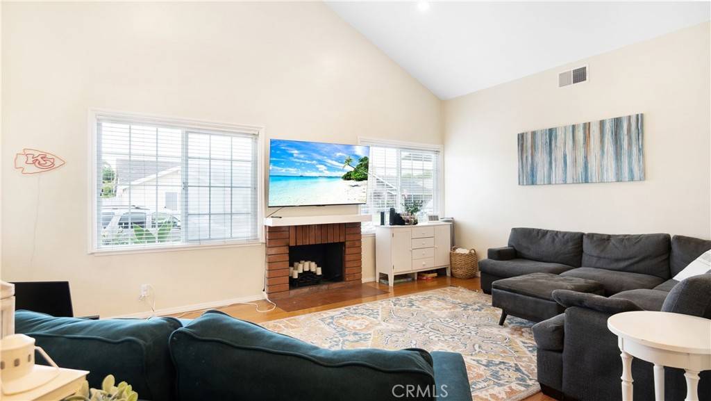 Costa Mesa, CA 92626,937 Dahlia AVE