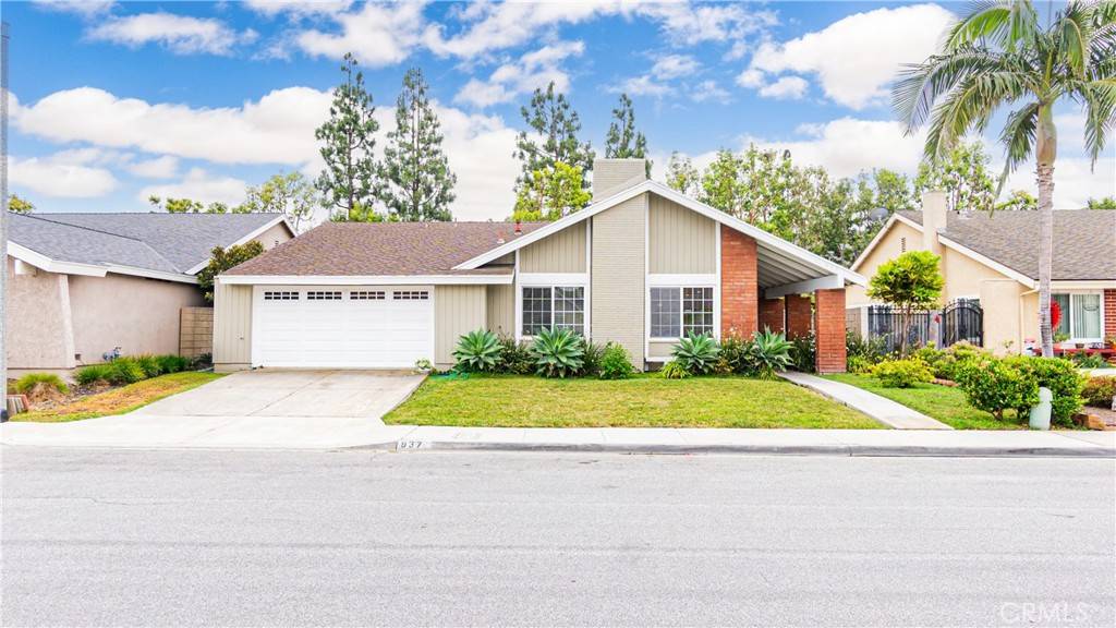 937 Dahlia AVE, Costa Mesa, CA 92626