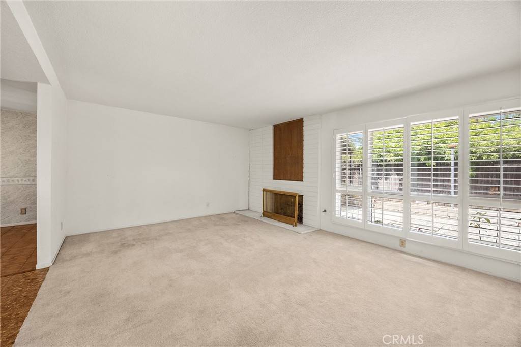 Fullerton, CA 92835,1089 Verona DR