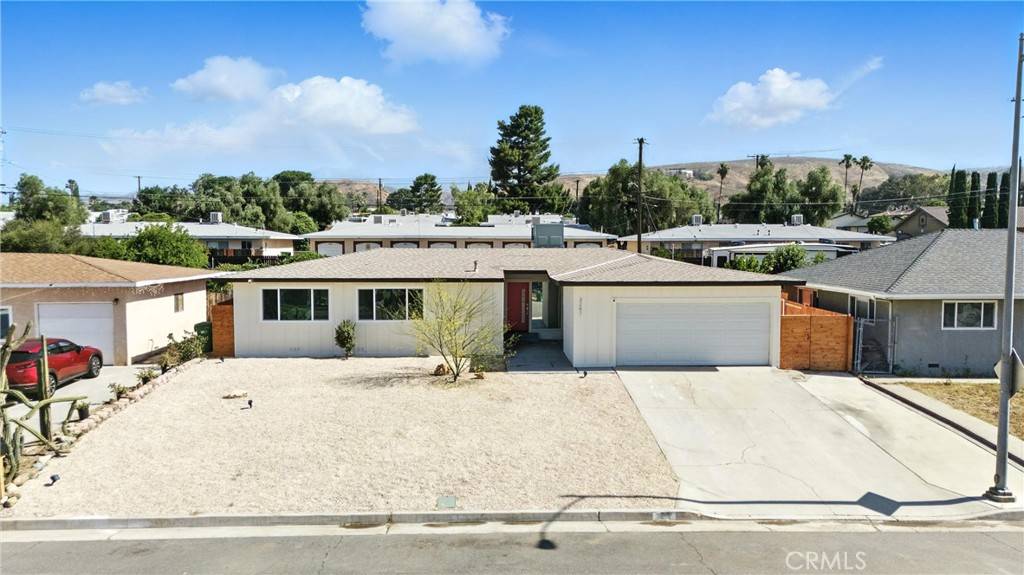 3247 W Nicolet ST, Banning, CA 92220