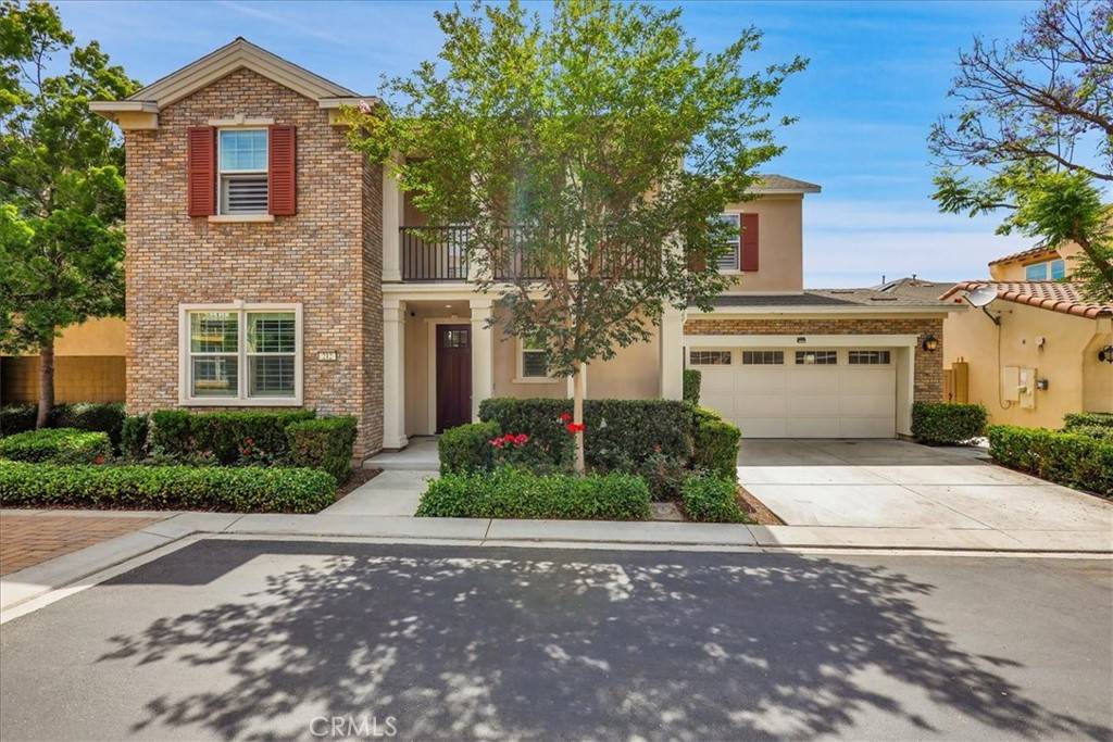 212 Compass, Irvine, CA 92618