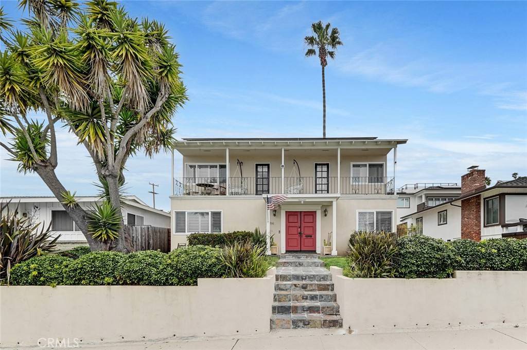 1194 Agate ST, San Diego, CA 92109