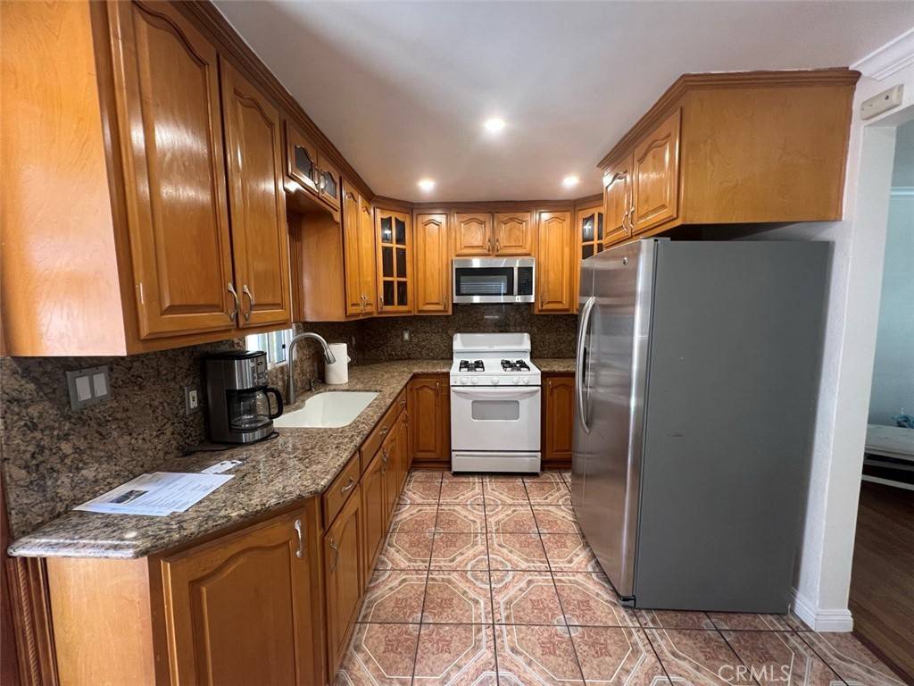 Alhambra, CA 91803,1100 Winthrop DR