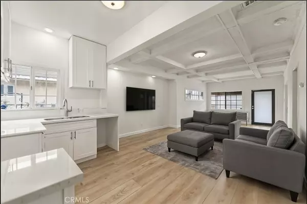 Los Angeles, CA 90003,5840 S Olive ST