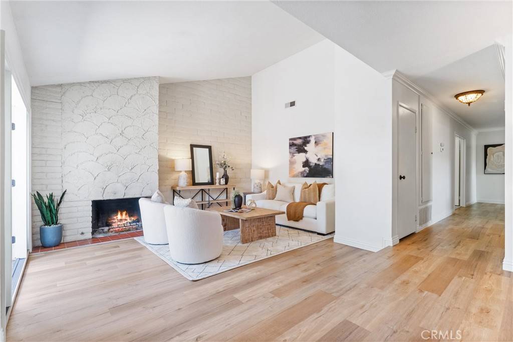 Fullerton, CA 92835,3000 Persimmon PL