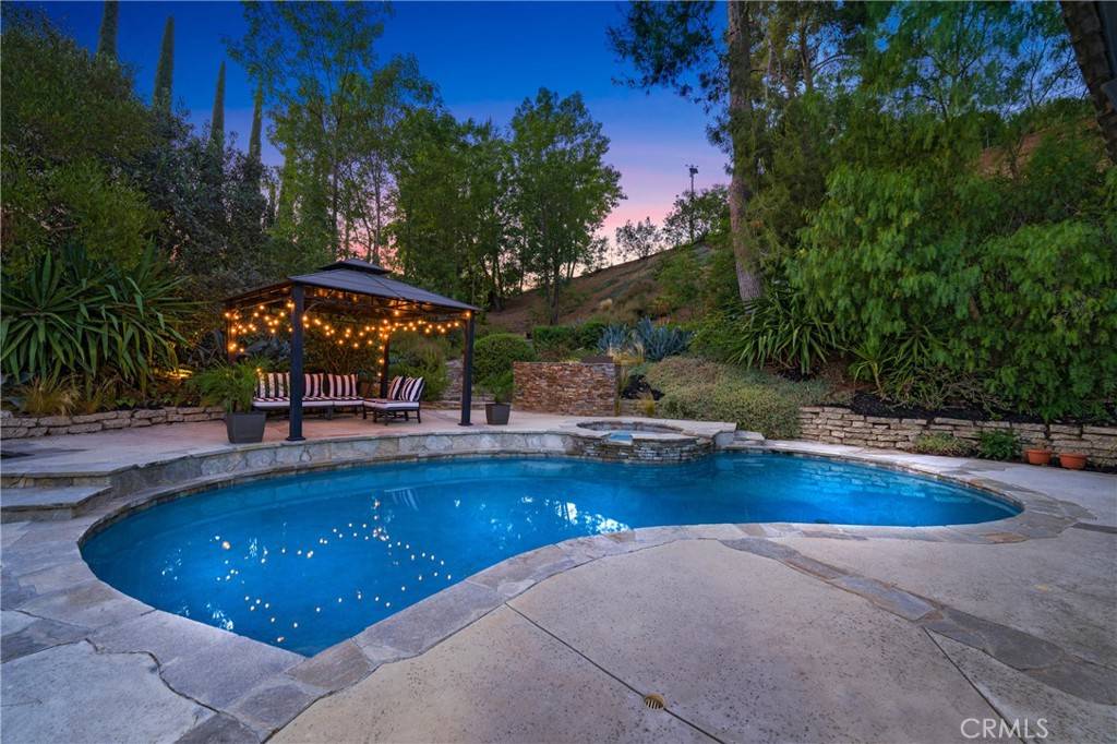 Brea, CA 92823,170 Buckthorn DR