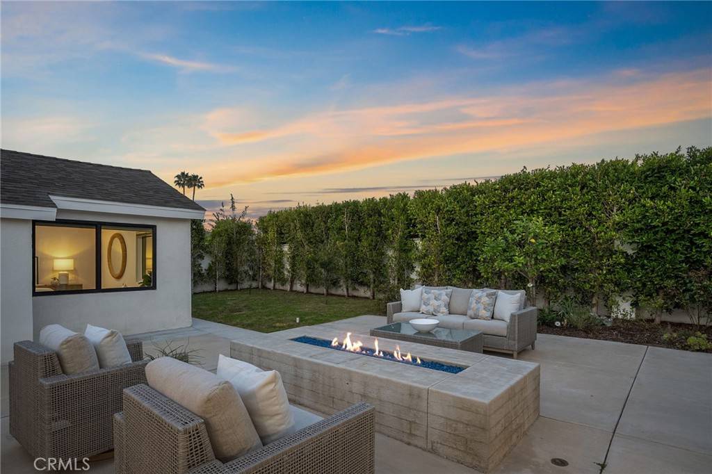 Newport Beach, CA 92660,1700 Irvine AVE