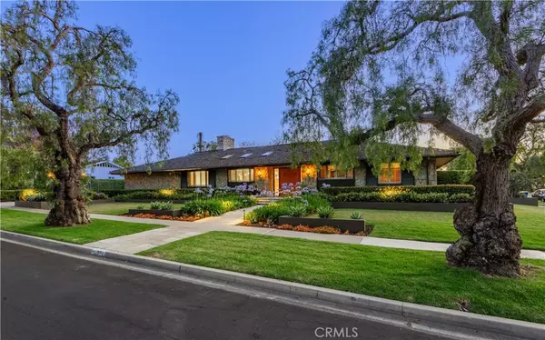 1251 Bryant RD, Long Beach, CA 90815