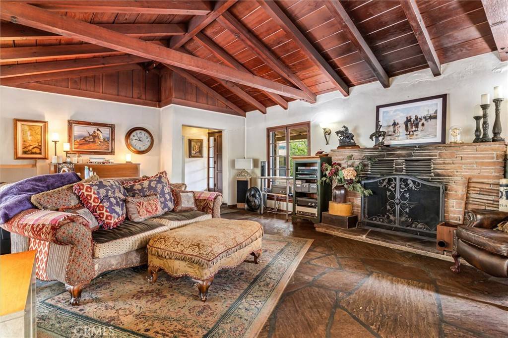 Yorba Linda, CA 92886,5729 Grandview AVE