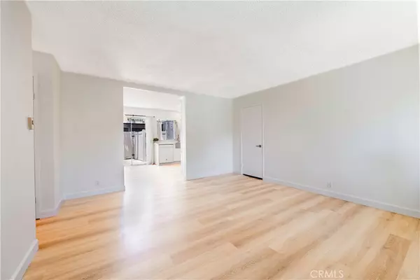 Irvine, CA 92604,10 Eastmont