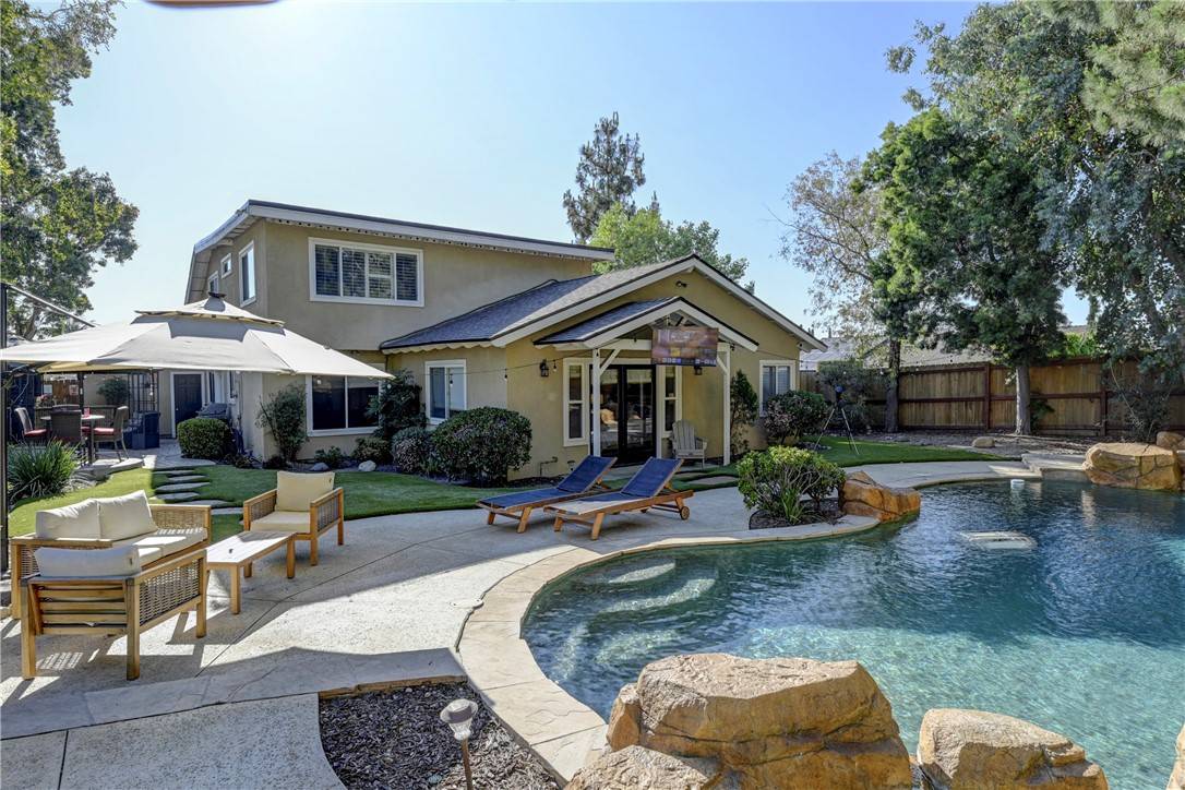 6122 Amberdale DR, Yorba Linda, CA 92886
