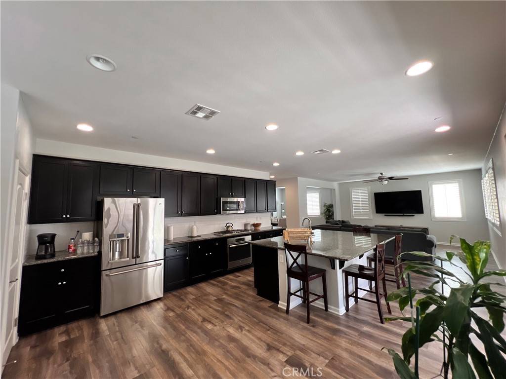 Lake Elsinore, CA 92532,36380 Lantana CT