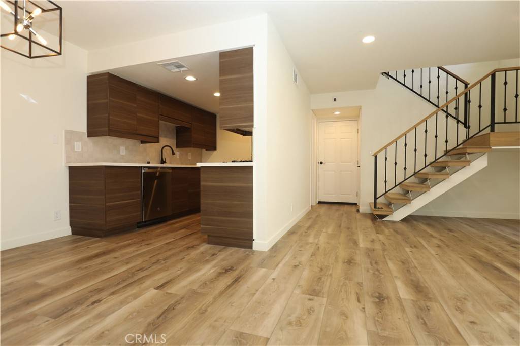 Whittier, CA 90603,10420 Bogardus AVE #1