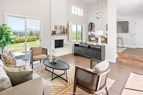 San Diego, CA 92128,17645 Adena LN