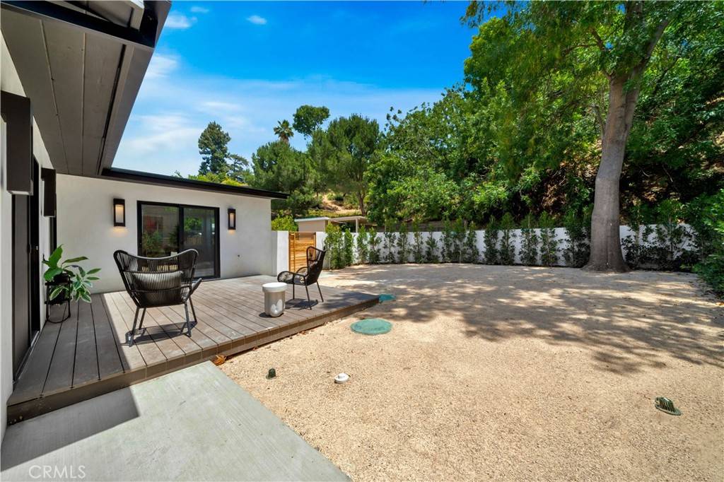 Los Angeles, CA 90031,819 Montecito DR