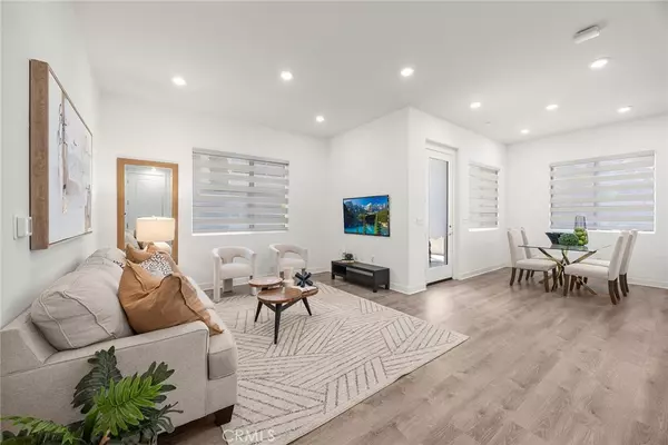 Anaheim, CA 92805,1893 S Union St #121
