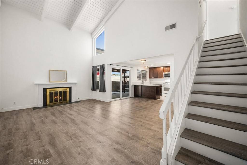 10395 Hammontree DR, Garden Grove, CA 92843