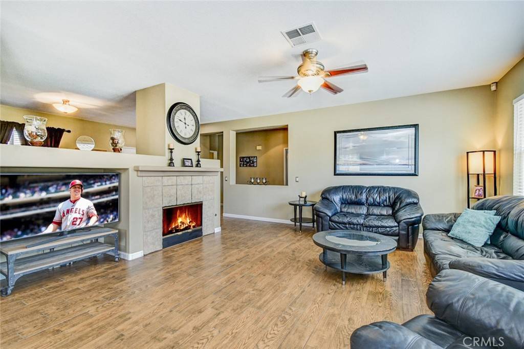 Eastvale, CA 92880,6174 Risingstar DR