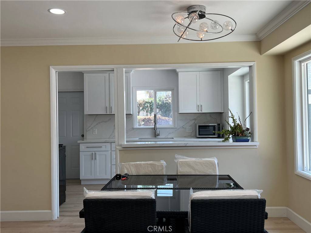 Santa Ana, CA 92706,1236 W Santa Clara AVE