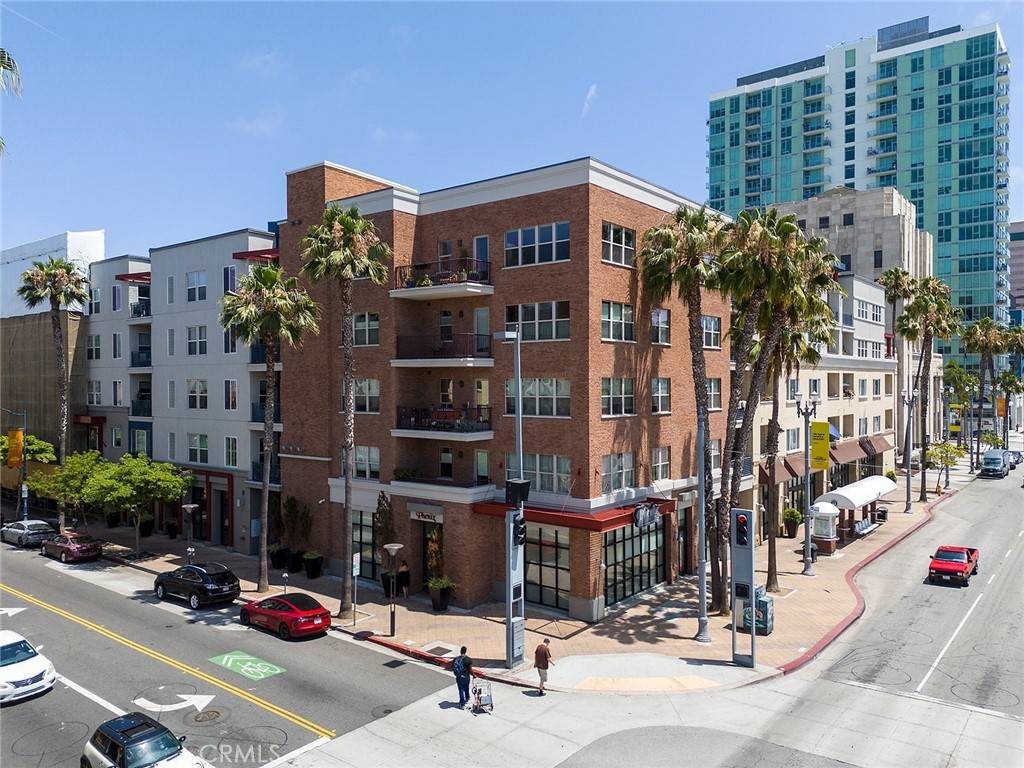 Long Beach, CA 90802,300 E 4th ST #118