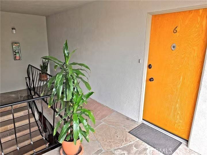 Long Beach, CA 90802,307 Cherry AVE #6