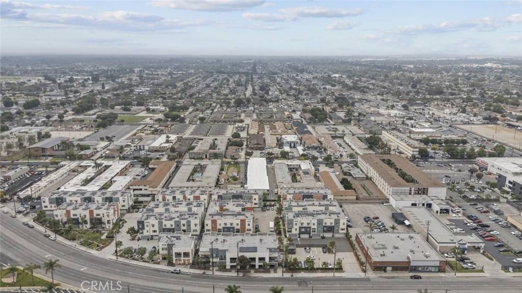Bellflower, CA 90706,9908 Artesia BLVD #101