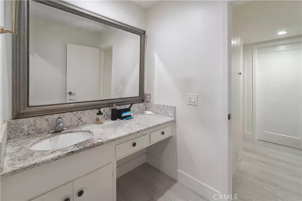 Westminster, CA 92683,14712 Bromley St