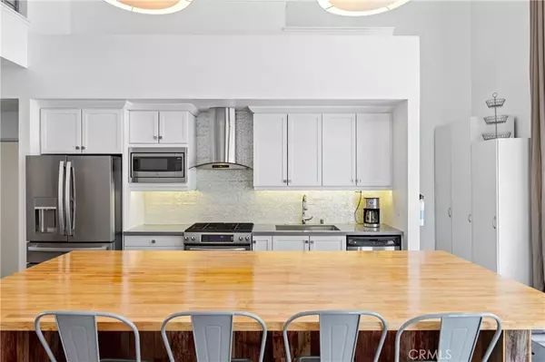 Santa Ana, CA 92701,919 E Santa Ana BLVD