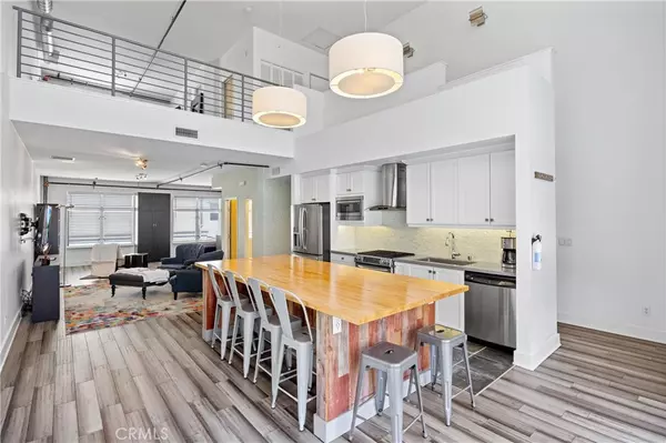 919 E Santa Ana BLVD, Santa Ana, CA 92701