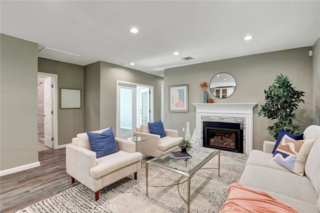 4437 Keever Ave, Long Beach, CA 90807