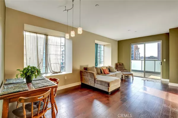Long Beach, CA 90802,150 The Promenade North #409