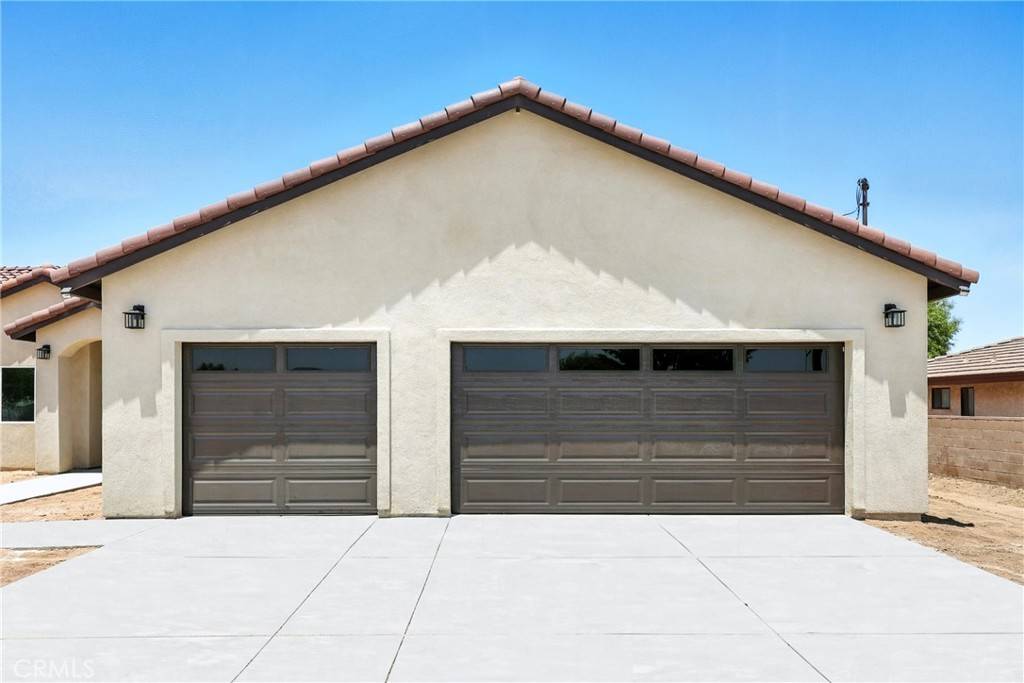 Hesperia, CA 92345,16920 Danbury AVE