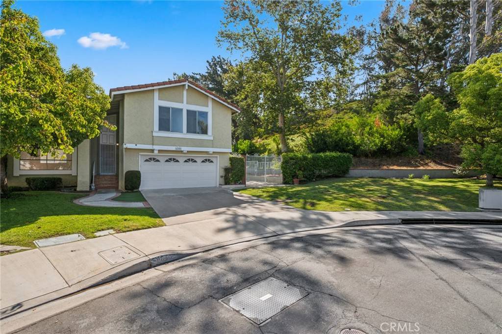 6890 E Georgetown CIR, Anaheim Hills, CA 92807
