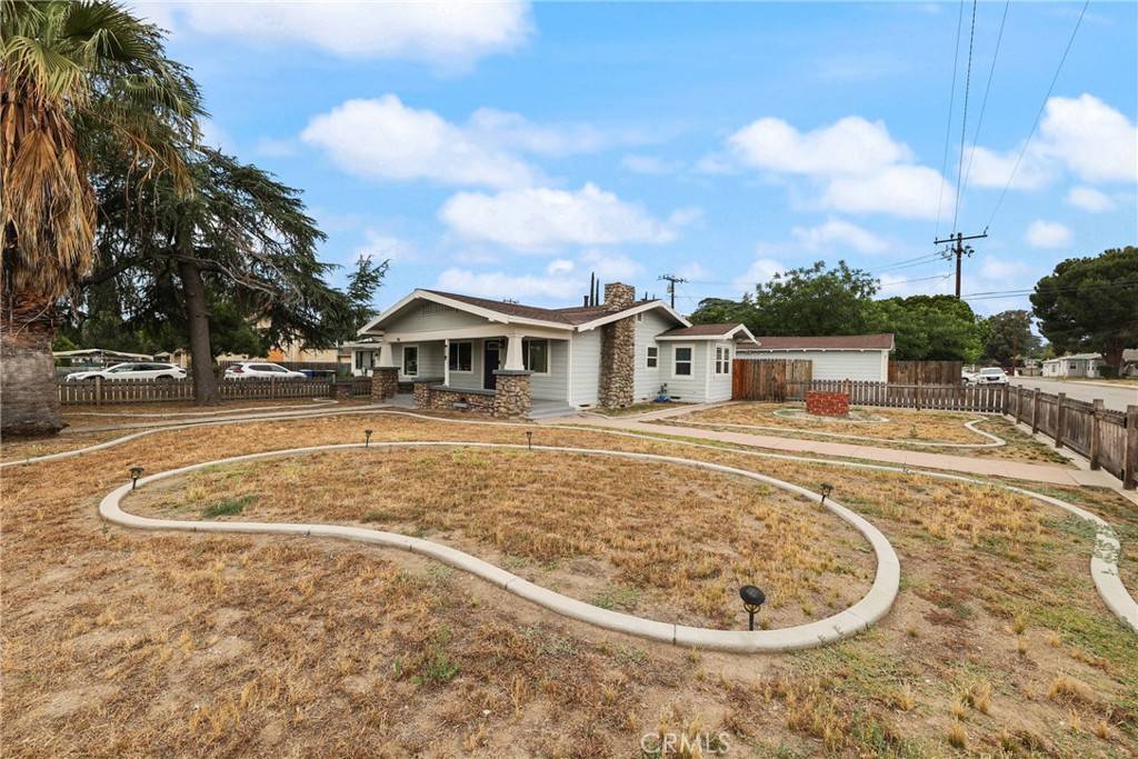 San Bernardino, CA 92405,2696 N Sierra WAY
