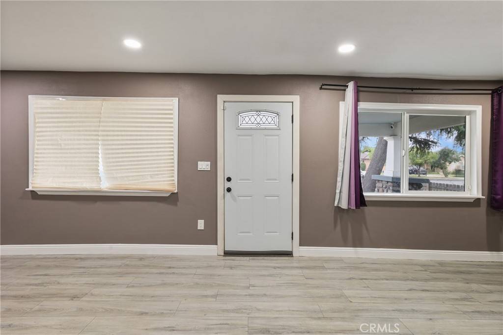San Bernardino, CA 92405,2696 N Sierra WAY