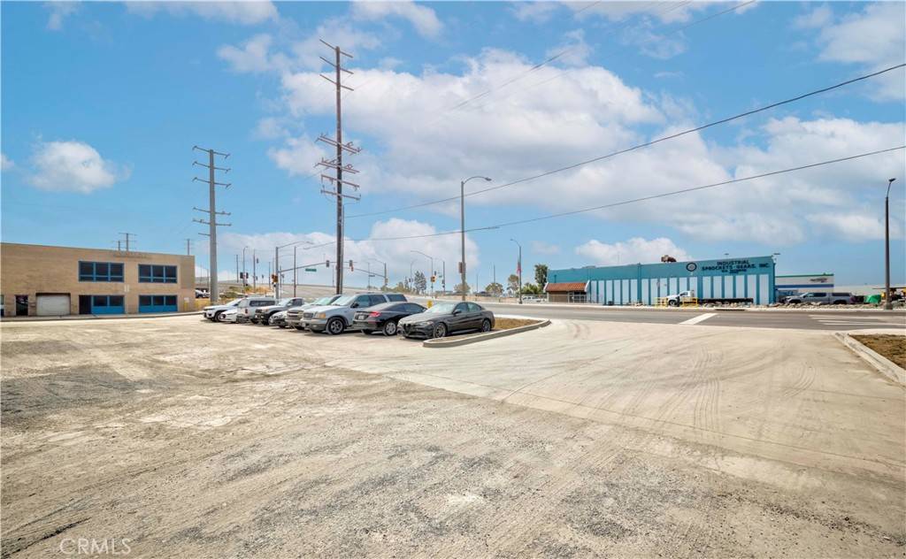 Santa Fe Springs, CA 90670,13649 Rosecrans AVE