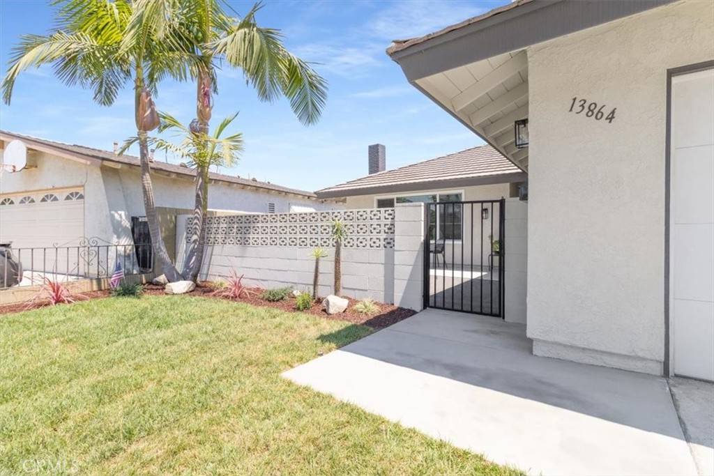 Cerritos, CA 90703,13864 Elgers ST