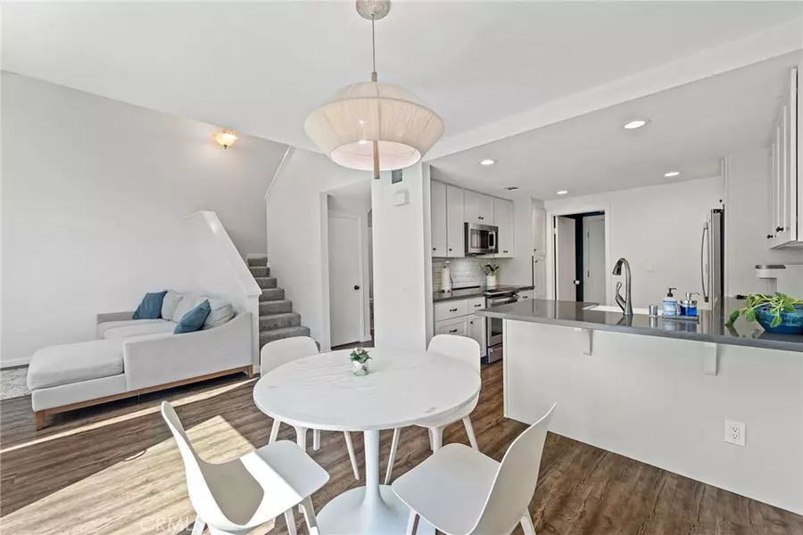 164 Stanford CT #82, Irvine, CA 92612