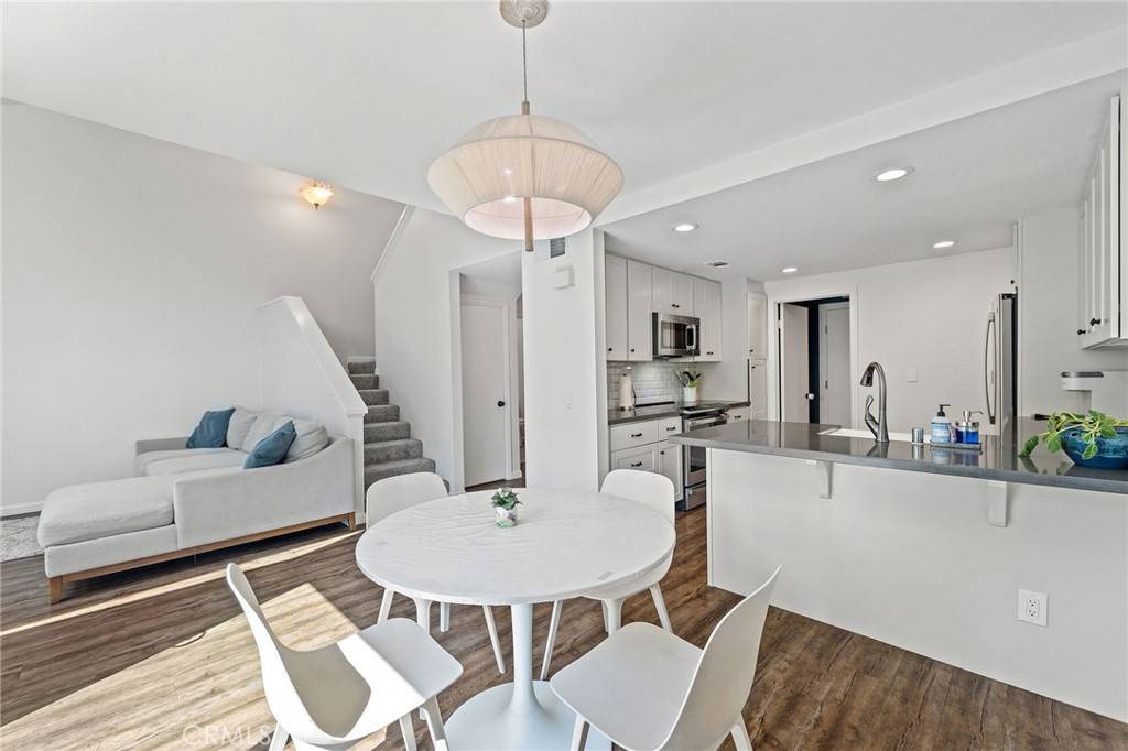 164 Stanford CT #82, Irvine, CA 92612