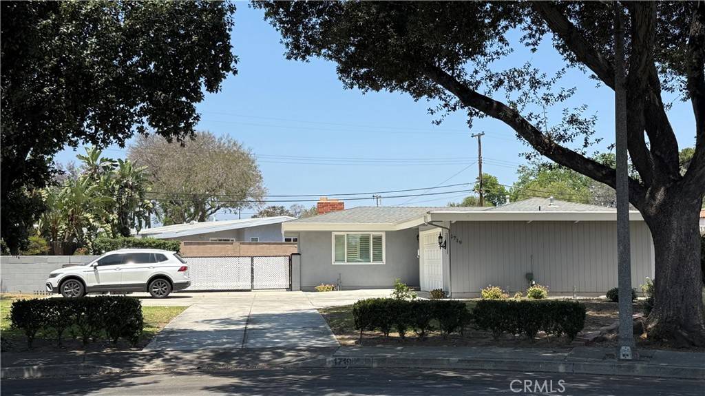 1719 Central AVE, Fullerton, CA 92831