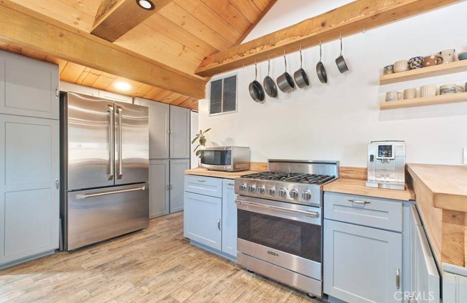 Big Bear Lake, CA 92315,380 Canvasback DR