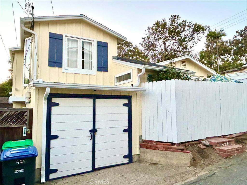Laguna Beach, CA 92651,425 Monterey DR