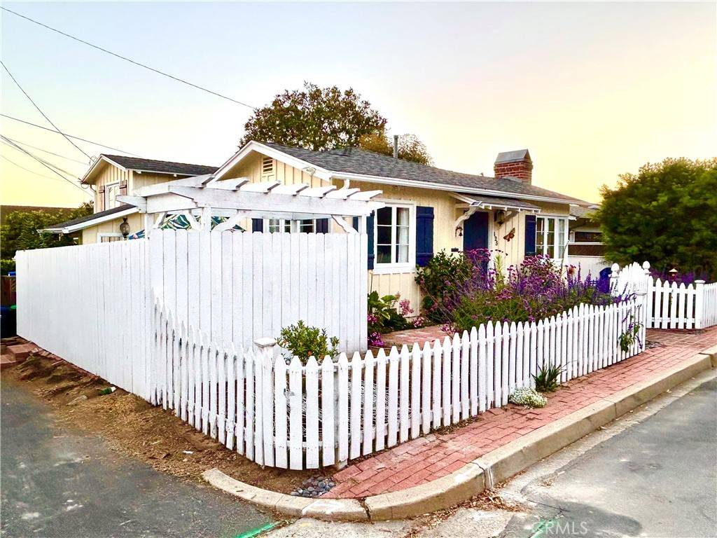 Laguna Beach, CA 92651,425 Monterey DR