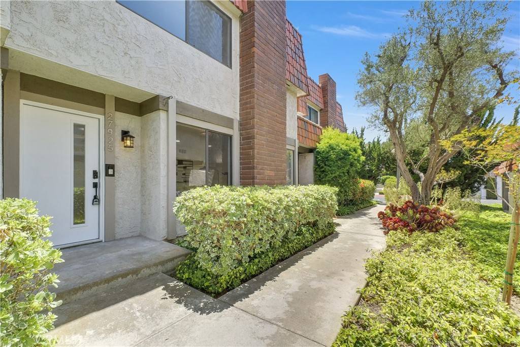 27925 Ridgebluff CT, Rancho Palos Verdes, CA 90275