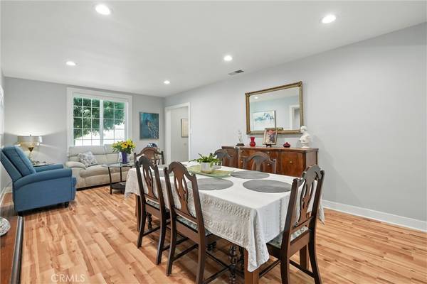 Long Beach, CA 90815,6358 E Cantel ST