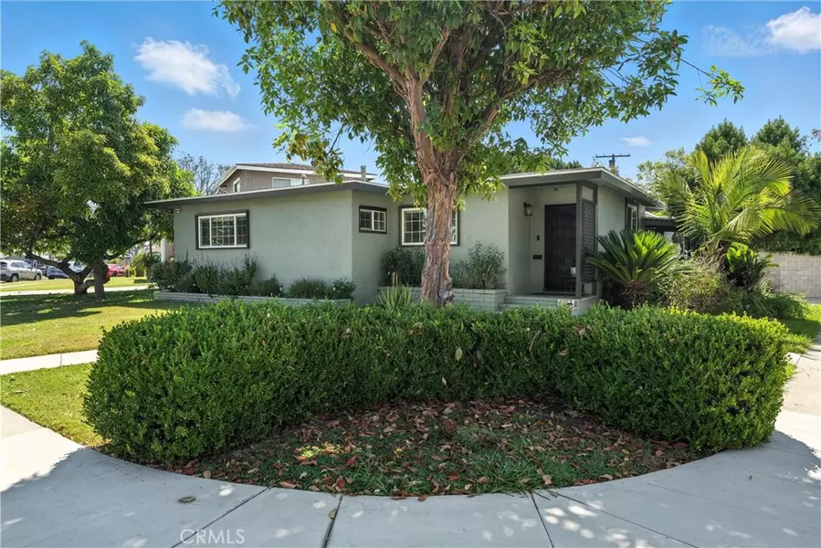 6358 E Cantel ST, Long Beach, CA 90815
