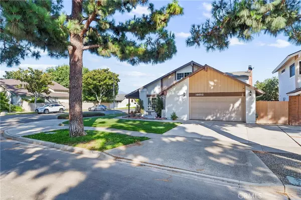 Tustin, CA 92780,14652 Canterbury AVE