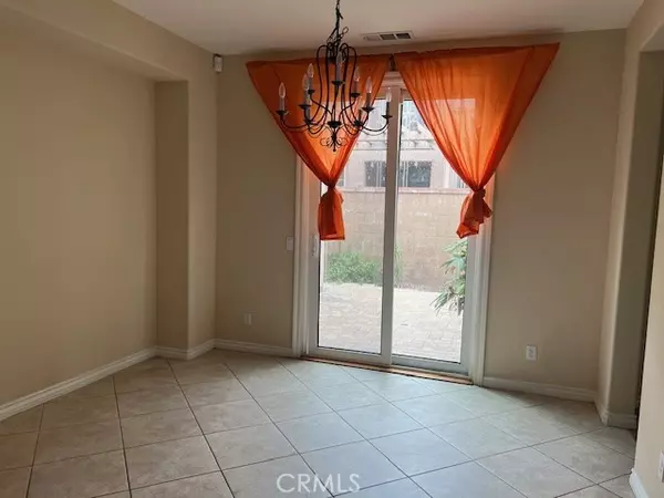 Irvine, CA 92620,57 Bombay