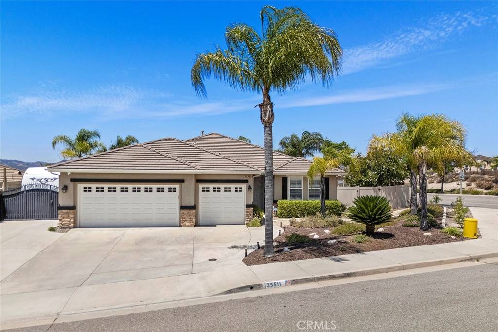 Wildomar, CA 92595,35511 Crest Meadow DR
